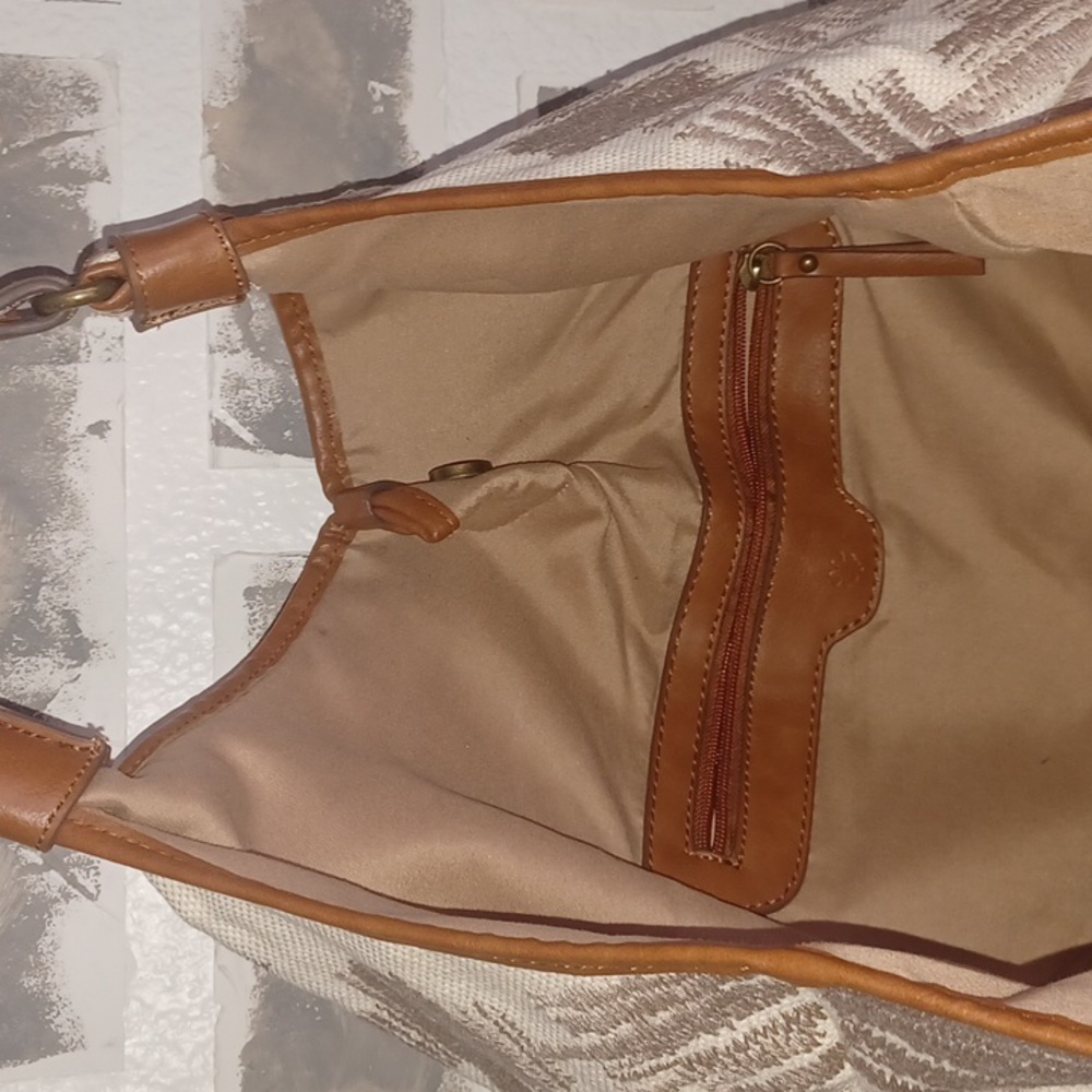 Lucky Brand Hobo Bag - Picture 10 of 13